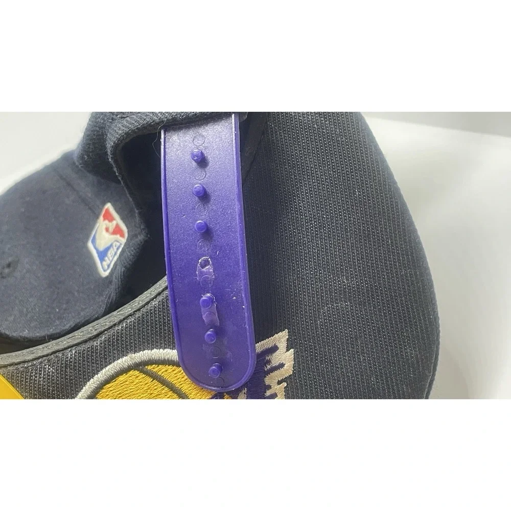 2013 Adidas NBA Los Angeles Lakers Dark Blue/Black Snapback Hat ~ Pre-Owned‎